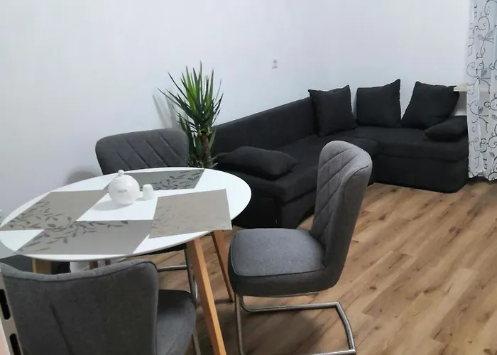 Ferienwohnung Laura Am Bahnhof Schwerte Central Apartamento *